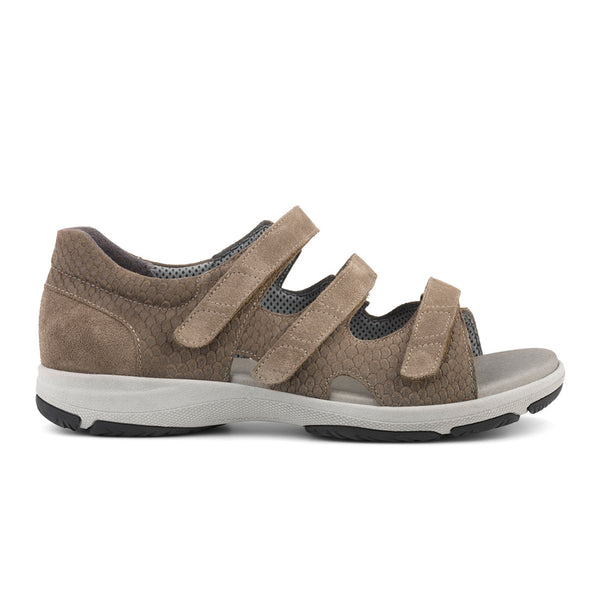 NEW FEET sand skind sandal med lukket bagkap,